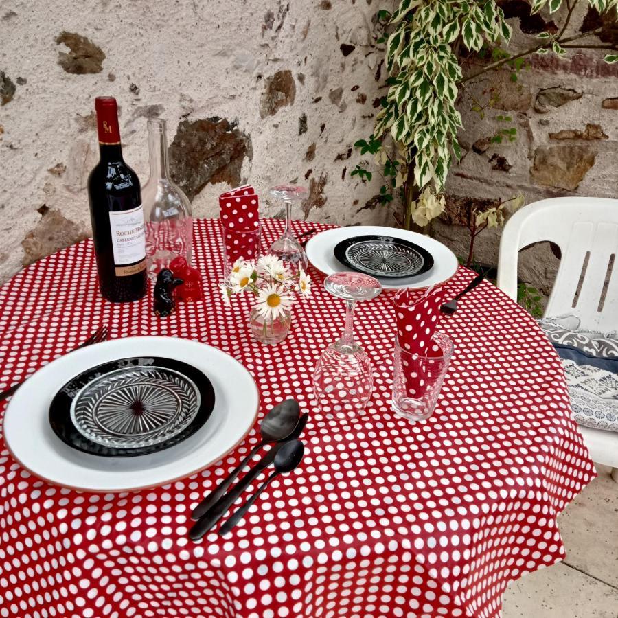 Les Cerisiere Cheffois Exterior foto
